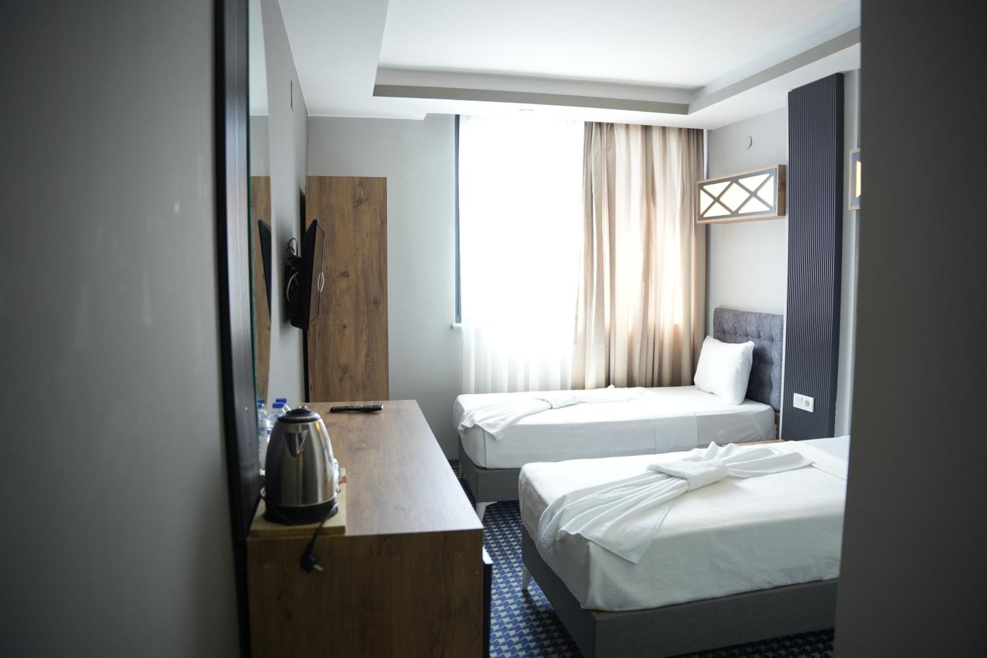 Eniza Hotel Mersin  Buitenkant foto