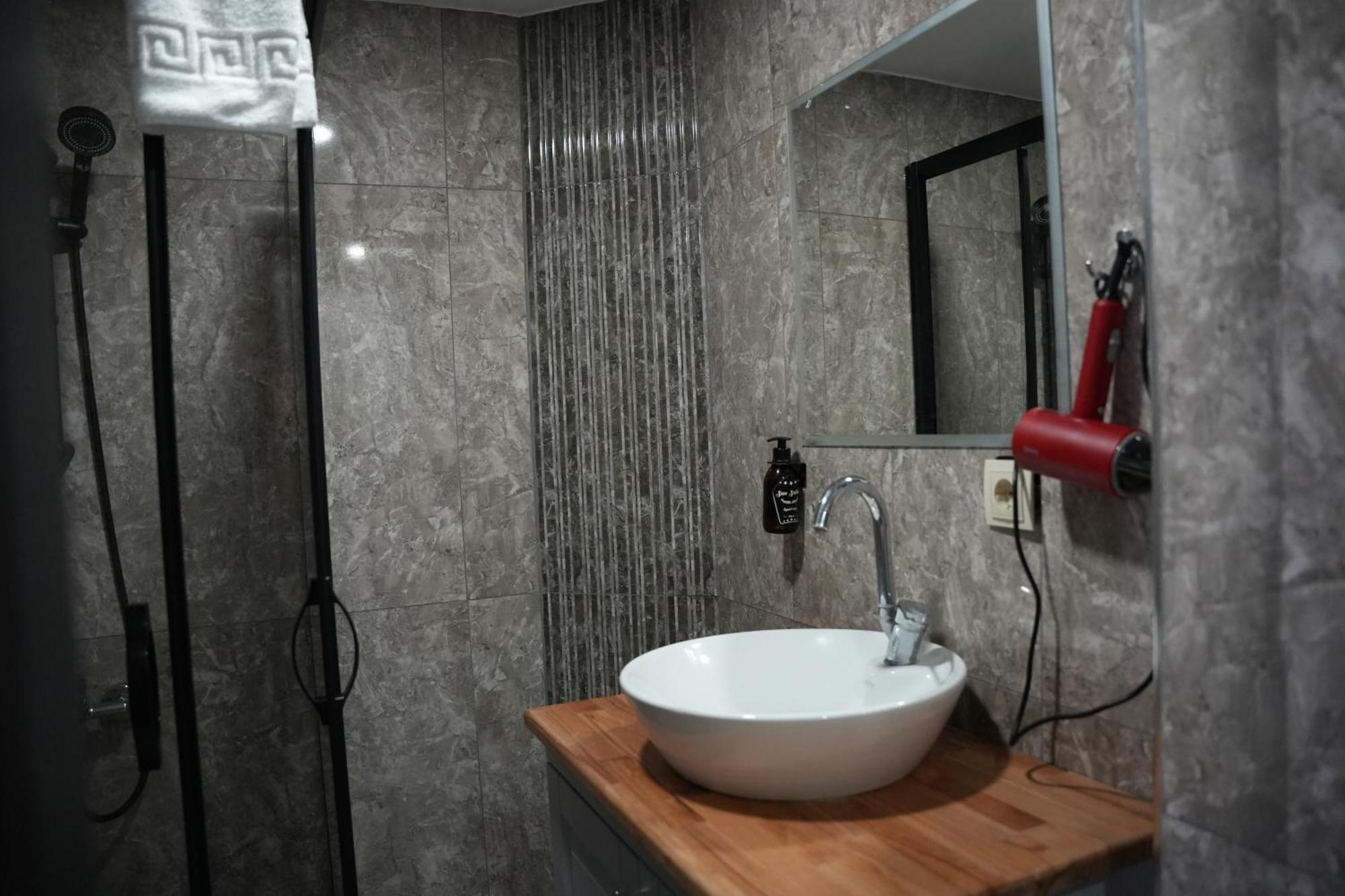 Eniza Hotel Mersin  Buitenkant foto