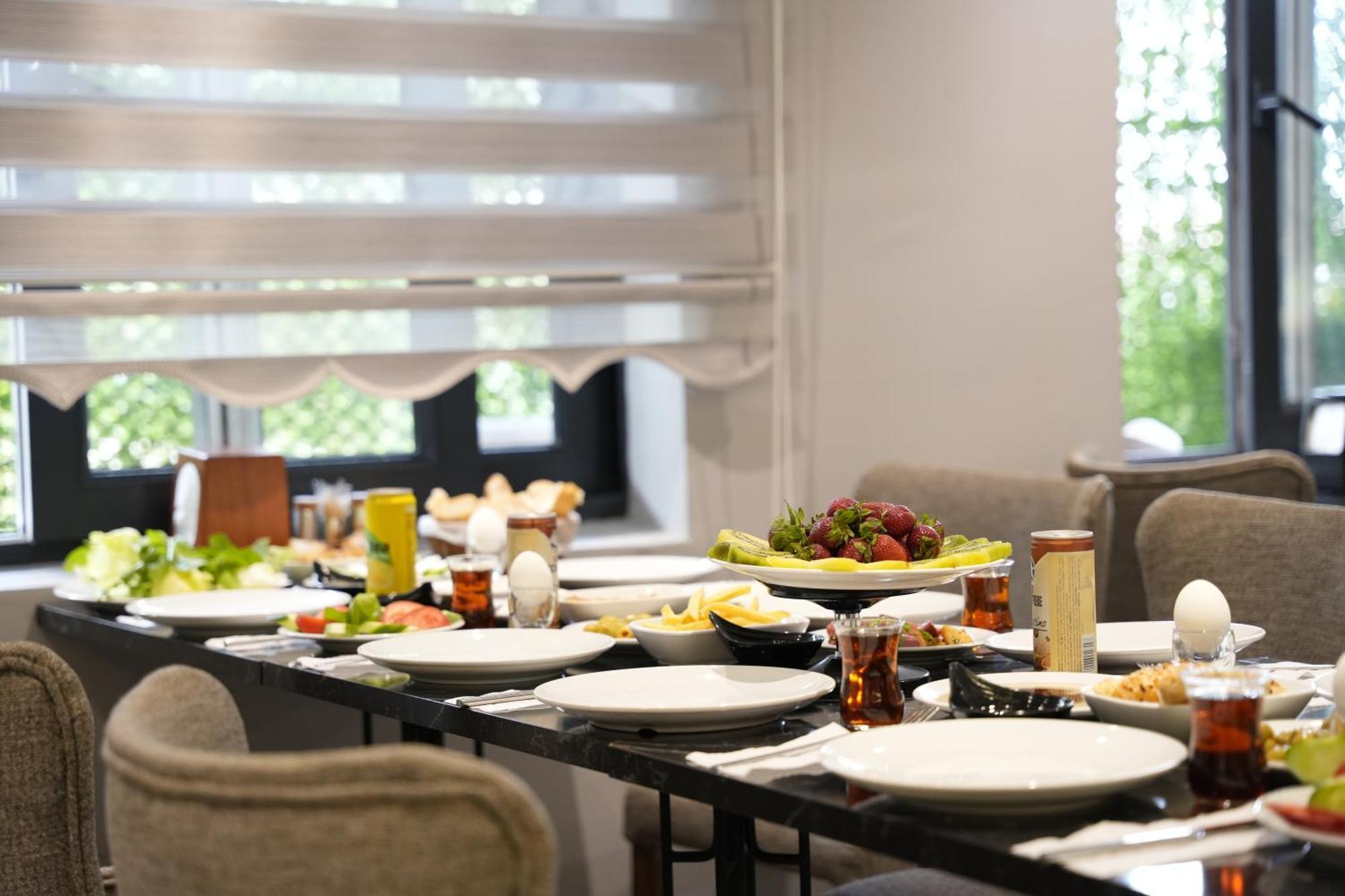 Eniza Hotel Mersin  Buitenkant foto